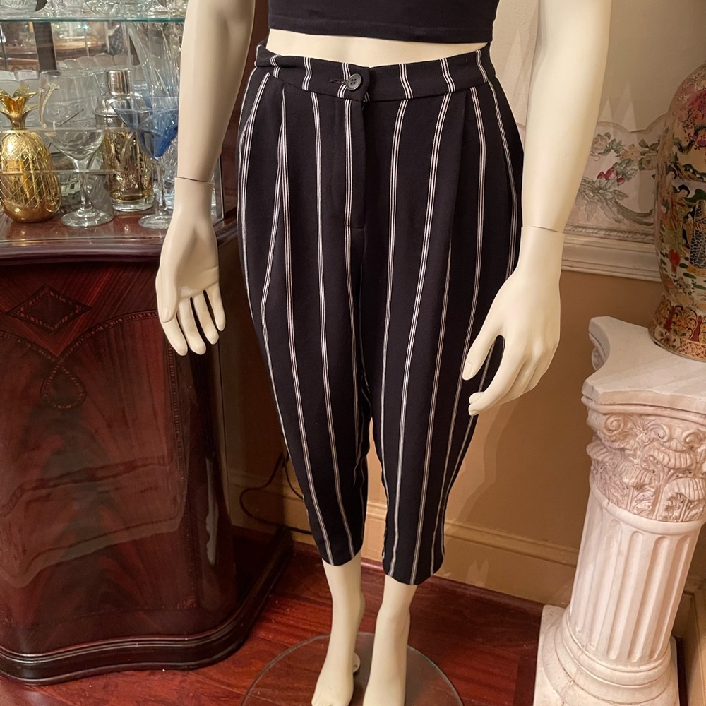 Black Woven Tailored Pinstripe pant.